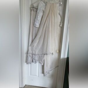 Lehenga Choli White & Silver Stitched Indian  Blouse Saree Bollywood Style